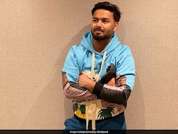 Axar Patel, Ishant Sharma's Friendly Tiff On Rishabh Pant's "Shareef Ladka" Post Is A Laugh Riot Axar Patel, Ishant Sharma's Friendly Tiff On Rishabh Pant's "Shareef Ladka" Post Is A Laugh Riot