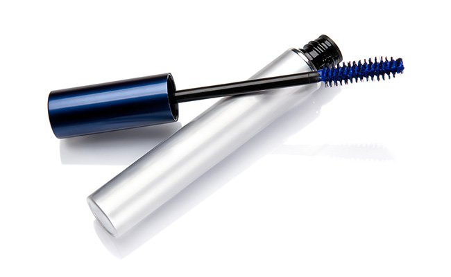 Trust These 5 Coloured Mascaras To Keep Your Eye Makeup Always On Fleek