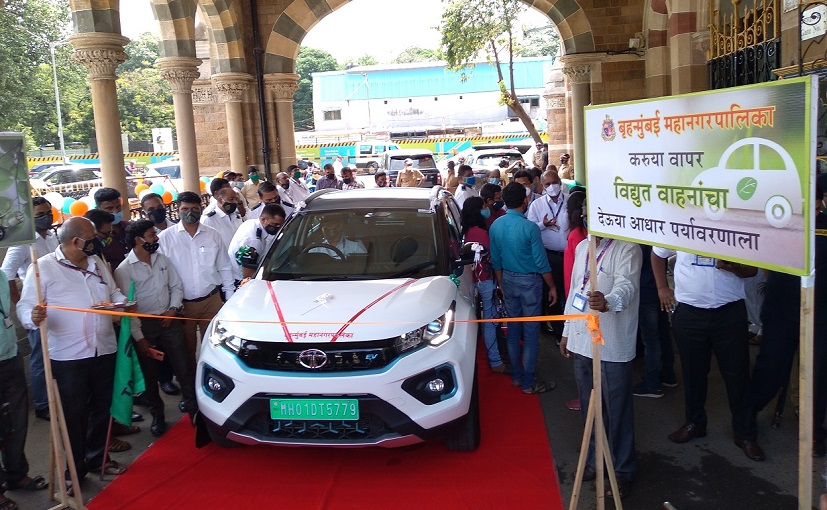 Tata Motors Presents Nexon EV To Municipal Corporation Of Greater Mumbai