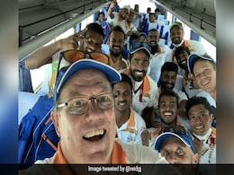टोक्यो ओलिंपिक में जीत के बाद भारतीय हॉकी टीम की खुशी इन पांच Photos में देखें टोक्यो ओलिंपिक में जीत के बाद भारतीय हॉकी टीम की खुशी इन पांच Photos में देखें