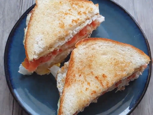 How To Make Chicken Club Sandwich | Easy Chicken Club Sandwich Recipe Video