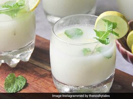 This Whipped Lemonade May Just Be The Dalgona Coffee Of 2021 (Recipe Inside)