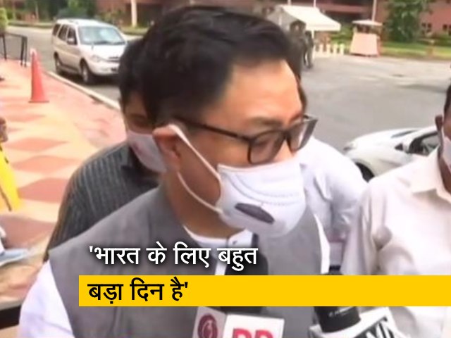 "चाहते हैं दोनों टीमें मेडल लाएं", भारतीय महिला हॉकी टीम की जीत पर बोले किरेन रिजिजू