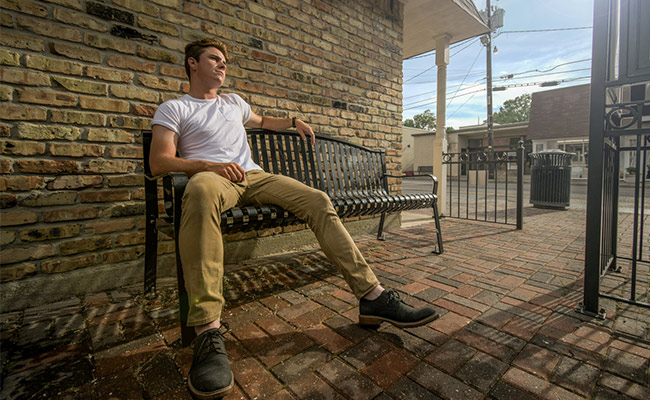 5 Chinos For Men That Will Take Your Casual Looks To A Whole New Level