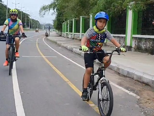 6-Year-Old Chennai Boy Sets World Record In Cycling