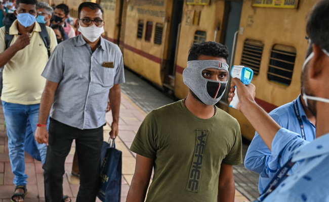 दिल्ली में पिछले 24 घंटे में कोरोना के केवल 17 नए केस, लगातार चौथे दिन एक भी मौत नहीं दिल्ली में पिछले 24 घंटे में कोरोना के केवल 17 नए केस, लगातार चौथे दिन एक भी मौत नहीं