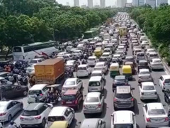 दिल्ली-NCR में 15 साल पुरानी कार के मालिकों को SC से बड़ी राहत, नहीं होगा एक्शन