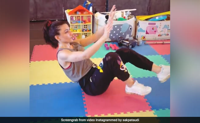 Soha Ali Khan's Core Workout Isn't Just About A Flat Tummy