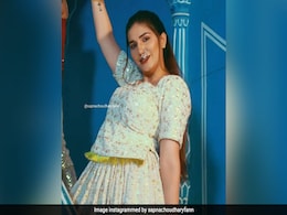 Sapna Choudhary ने किया पॉपुलर गाने 'तेरी आंख्या का यो काजल' पर डांस, बार बार देखा जा रहा है Video Sapna Choudhary ने किया पॉपुलर गाने 'तेरी आंख्या का यो काजल' पर डांस, बार बार देखा जा रहा है Video