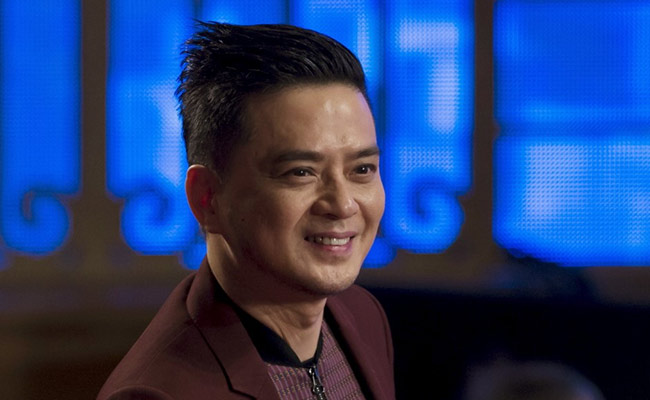 Hong Kong Authorities Arrest Pro-Democracy Singer Anthony Wong For "Corrupt Conduct"