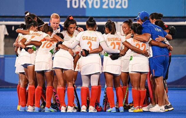 Gujarat Diamond Merchant Promises Houses, Cars For Women's Hockey Team
