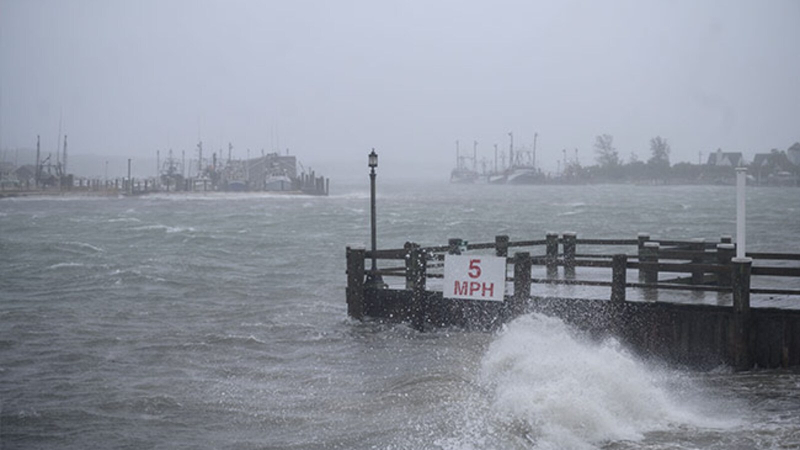 Storm Rhi Tropical Storm Henri Makes Landfall In Rhode Island: Meteorologists