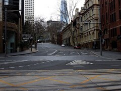 Australia: Army Patrols Sydney Streets, Brisbane Extends Virus Lockdown