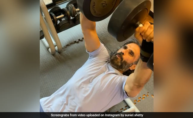 "Bringing Sixty Back": Suniel Shetty's Birthday Work Out Routine Is Making Us Look Bad