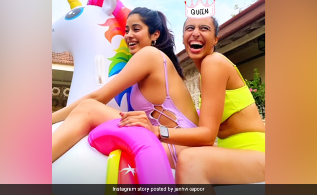 Janhvi Kapoor's Birthday Wish For Trainer Namrata Purohit Is Just Too Cute