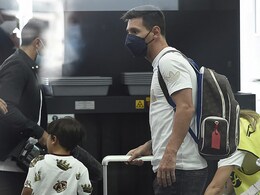 Lionel Messi's Father Tells Spanish Media His Son Is Joining PSG Lionel Messi's Father Tells Spanish Media His Son Is Joining PSG