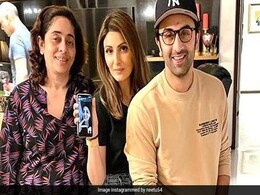 Pic From Ranbir Kapoor's Pre-Raksha Bandhan Dinner With Riddhima Kapoor Sahni Is All Things Nice Pic From Ranbir Kapoor's Pre-Raksha Bandhan Dinner With Riddhima Kapoor Sahni Is All Things Nice