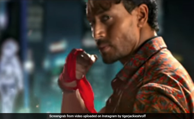 <i>Ganapath</i>: Tiger Shroff Means Business In The Teaser Of New Film