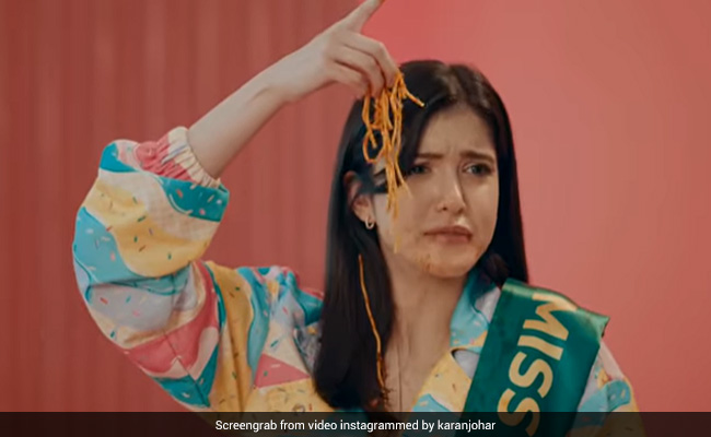 Clumsy Shanaya Kapoor Steals The Show With Her "Imperfections" In Her First Advert