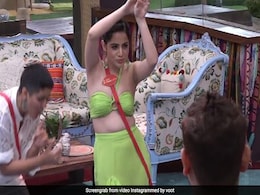 Bigg Boss OTT: उर्फी जावेद ने किया नागिन डांस, मूस ने यूं बजाई बीन- देखें Video Bigg Boss OTT: उर्फी जावेद ने किया नागिन डांस, मूस ने यूं बजाई बीन- देखें Video