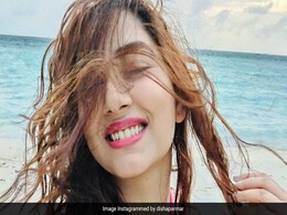 Disha Parmar मालदीव में Rahul Vaidya संग कर रही हैं चिल, फैन्स बोले- नजर ना लगे... Disha Parmar मालदीव में Rahul Vaidya संग कर रही हैं चिल, फैन्स बोले- नजर ना लगे...