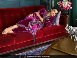 Photos: सोनम कपूर ने कराया अपने लंदन वाले ‘ड्रीम होम’ का टूर, आलीशान है डाइनिंग एरिया से लेकर बेडरूम Photos: सोनम कपूर ने कराया अपने लंदन वाले ‘ड्रीम होम’ का टूर, आलीशान है डाइनिंग एरिया से लेकर बेडरूम