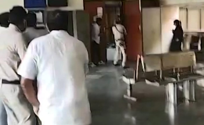 Key Player In Delhi Court Shootout Arrested