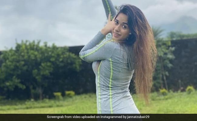 Jannat Zubair ने बिना मेकअप करवाया फोटोशूट, तस्वीरें देख फैन्स बोले- कितनी प्यारी लग रही हो...Photos वायरल