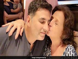 "These Words Will Stay With Me Forever": Akshay Kumar Responds To PM Modi's Condolence Message After Mom's Death "These Words Will Stay With Me Forever": Akshay Kumar Responds To PM Modi's Condolence Message After Mom's Death