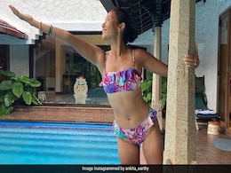 पूल किनारे पोज़ देती नजर आईं मिलिंद सोमन की पत्नी अंकिता- पति ने कमेंट में जमकर की तारीफ पूल किनारे पोज़ देती नजर आईं मिलिंद सोमन की पत्नी अंकिता- पति ने कमेंट में जमकर की तारीफ