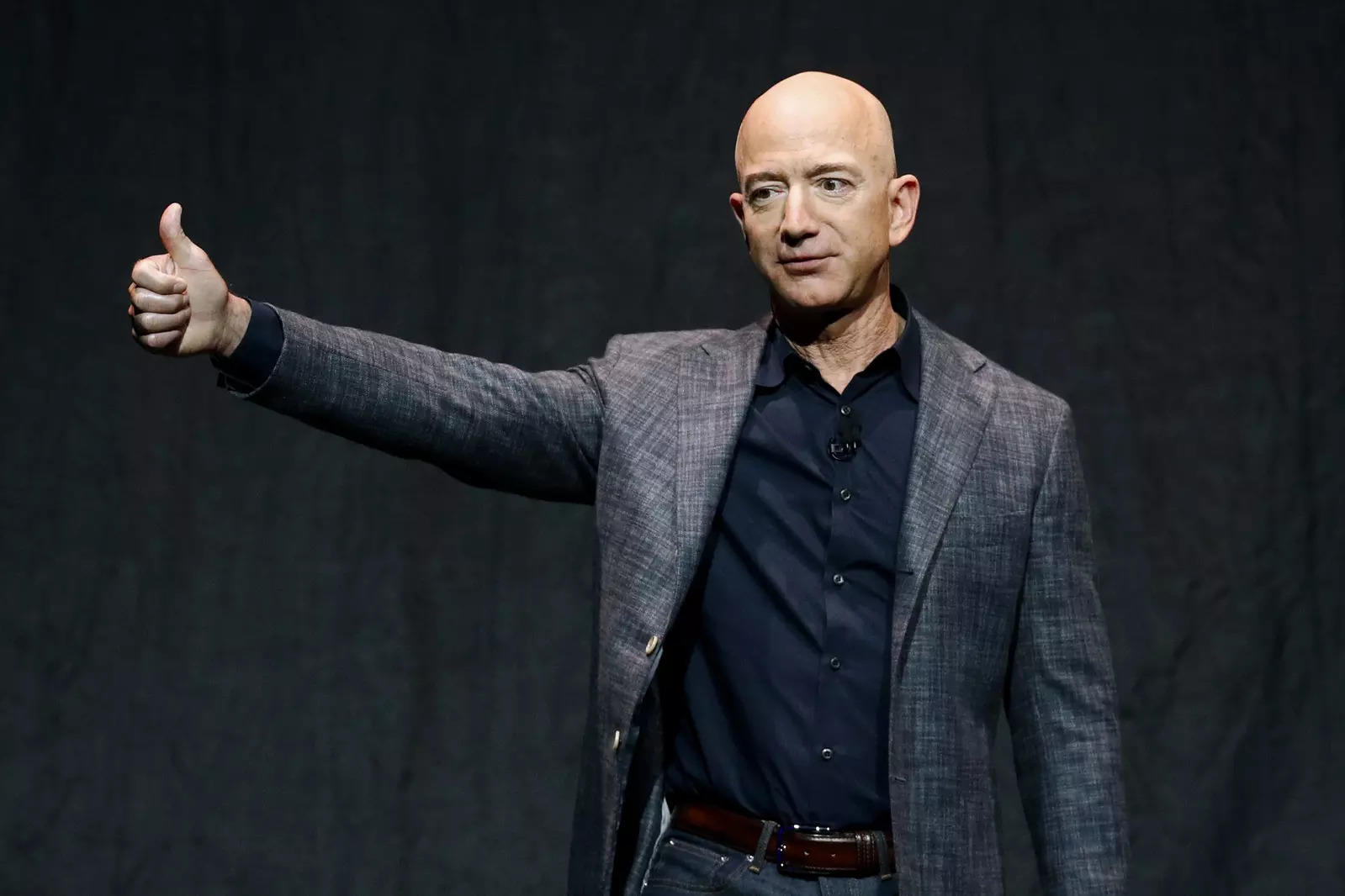 'Chinese Leverage Over Town Square?' Jeff Bezos On Elon Musk's Twitter Deal