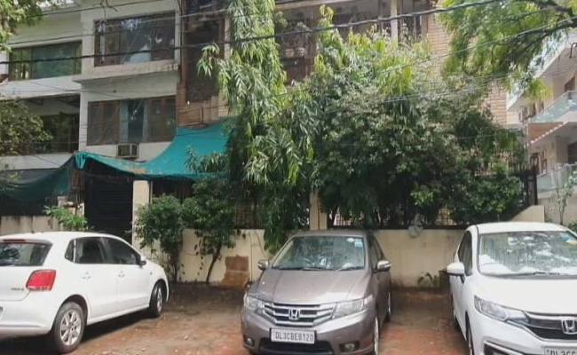 Tax Department "Surveys" At Offices Of News Sites NewsClick, Newslaundry