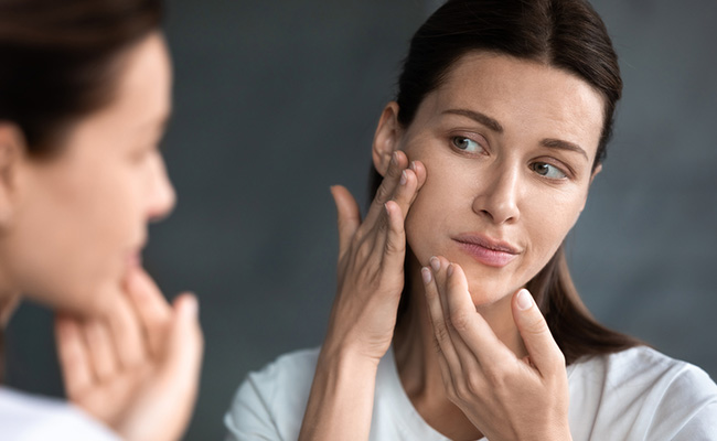 Ensure You Are Not Making These Mistakes For Dry Skin To Stay Plump And Healthy