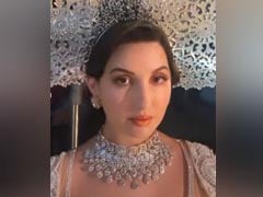 मोतियों की ड्रेस और सिर पर ताज के साथ वायरल हुआ नोरा फतेही का Video, फैंस बोले- हुस्न की मल्लिका...