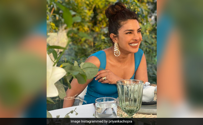 We Can't Help But 'Fall' For These Summer Throwbacks Of Priyanka Chopra