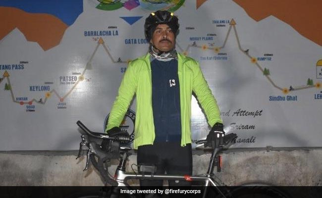 Army Officer Cycling From Leh To Manali To Set Guinness Record