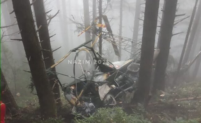 Army Helicopter Force-Lands In J&K, 2 Pilots Injured
