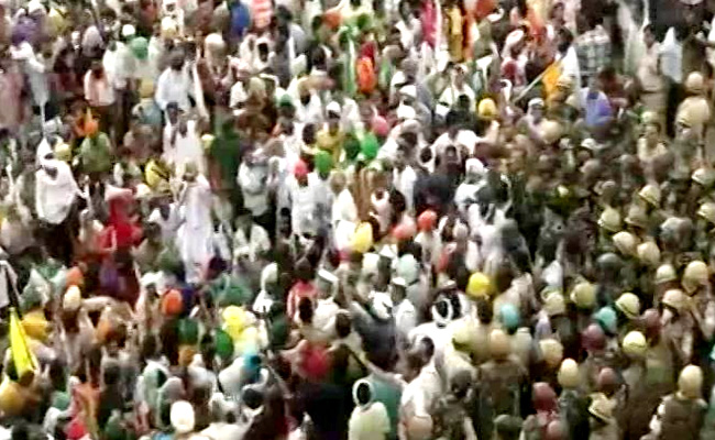 "Point Out Flaws In Farm Laws, Government May Rectify": Union Minister