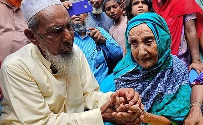 Facebook Video Reunites Bangladesh Man, 82, With Mother After 70 Years