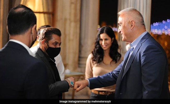 तुर्की के मंत्री से मिले सलमान खान और कैटरीना कैफ, वायरल हुईं तस्वीरें
