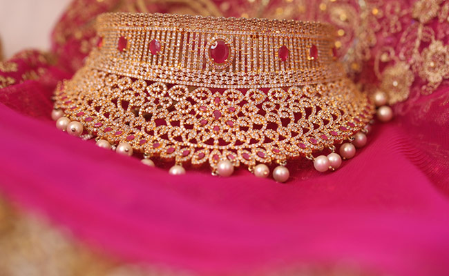 These Gold Choker Necklaces Are A Celebration Of Their Own