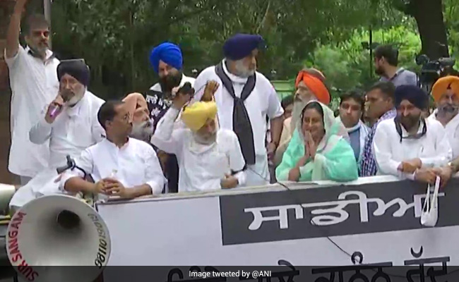 Centre Betrayed Farmers By Bringing In "Black" Agriculture Laws: Harsimrat Badal