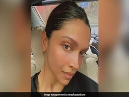 On Deepika Padukone's "Badminton Glow" Post, PV Sindhu Has A Question. See Their ROFL Instagram Exchange On Deepika Padukone's "Badminton Glow" Post, PV Sindhu Has A Question. See Their ROFL Instagram Exchange