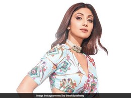 Shilpa Shetty Offers Fluffy Puris On The Occasion of Kanjak Puja Shilpa Shetty Offers Fluffy Puris On The Occasion of Kanjak Puja
