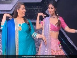 शिल्पा शेट्टी और गीता कपूूर ने 'माणिके मगे हिते' सॉन्ग पर यूं किया लाजवाब डांस, देखें Video शिल्पा शेट्टी और गीता कपूूर ने 'माणिके मगे हिते' सॉन्ग पर यूं किया लाजवाब डांस, देखें Video