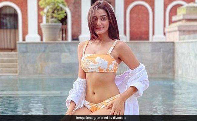Sana Makbul Is Sunkissed And Gorgeous In Goa With Her Pretty Printed Bikini
