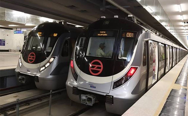 Delhi Metro Asked To Explain After Sikh With Kirpan Allegedly Not Allowed