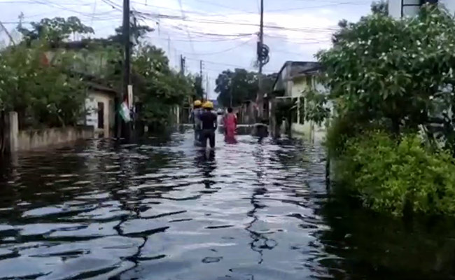 3 Of Family Die In Waterlogged Home Near Kolkata Trying To Charge Phone