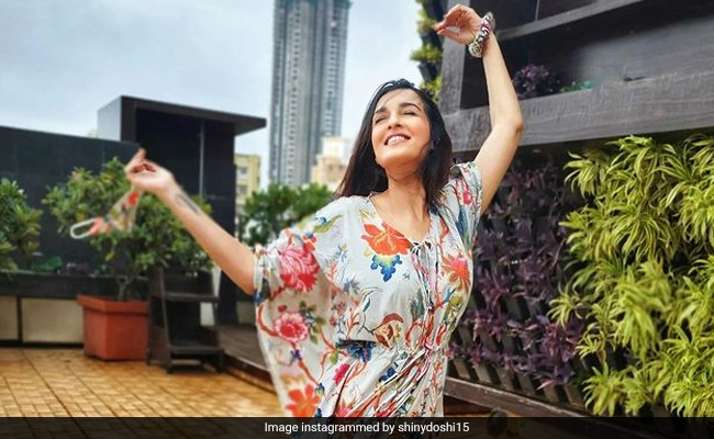 Kaftan Latest Styles : ट्रेंड में फिर लौट आए हैं कफ्तान, ऐसी ज्वैलरी और स्टाइल के साथ करें कैरी, पाएं कूल लुक