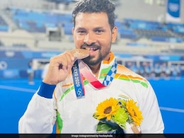 Tokyo Olympics Bronze Medallist Birendra Lakra Announces Retirement From International Hockey Tokyo Olympics Bronze Medallist Birendra Lakra Announces Retirement From International Hockey